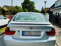 Gebraucht BMW 320 163 PS (119 kW) 2006 Silber Limousine