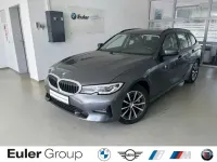 Gebraucht BMW 330 Sport Line 258 PS (189 kW) 2022 Grau Kombi