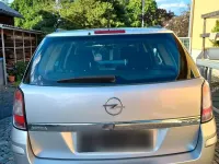 Gebraucht Opel Astra 90 PS (66 kW) 2010 Silber Kombi