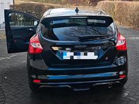 Gebraucht Ford Focus 150 PS (110 kW) 2013 Schwarz Limousine