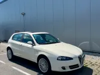 Gebraucht Alfa Romeo 147 120 PS (88 kW) 2008 Weiß Kleinwagen