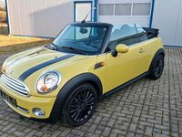 Gebraucht Mini Cooper Cabriolet 120 PS (88 kW) 2009 Gelb Cabrio