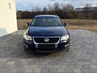 Gebraucht VW Passat 104 PS (76 kW) 2010 Blau Kombi