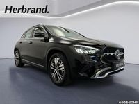 Gebraucht Mercedes GLA200 Progressive 163 PS (119 kW) 2025 Metalliclack kosmosschwarz SUV