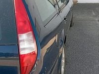 Gebraucht Ford Mondeo 125 PS (91 kW) 2004 Blau Kombi