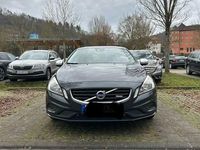Gebraucht Volvo V60 R-Design 114 PS (83 kW) 2011 Grau Kombi