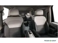 Neu VW Multivan Style 150 PS (110 kW) 2026 Schwarz (deep black perleffekt) Van / Kleinbus