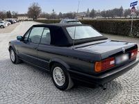 Gebraucht BMW 318 Cabriolet Shadowline 113 PS (83 kW) 1990 Schwarz Cabrio