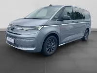 Używany VW T7 Style 150 KM (110 kW) 2025 Srebrny Van
