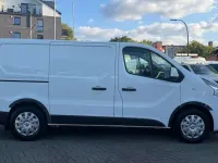 Gebraucht Nissan NV300 95 PS (69 kW) 2017 Weiß Van