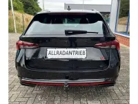 Gebraucht Skoda Octavia RS 200 PS (147 kW) 2024 Blackmagic perleffekt Kombi