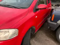 Gebraucht VW Fox 54 PS (39 kW) 2005 Rot Kleinwagen