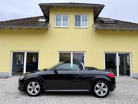 Gebraucht Audi TT Roadster Sport 184 PS (135 kW) 2015 Mythosschwarz Cabrio