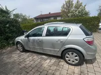 Gebraucht Opel Astra 90 PS (66 kW) 2004 Silber Limousine
