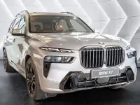 Neu BMW X7 352 PS (258 kW) 2026 Grau SUV