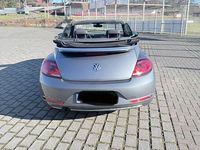 Gebraucht VW Beetle Sound 105 PS (77 kW) 2018 Grau Kleinwagen