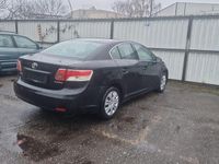Gebraucht Toyota Avensis 132 PS (97 kW) 2010 Schwarz Limousine