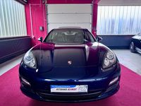 Gebraucht Porsche Panamera 250 PS (183 kW) 2012 Blau Kleinwagen