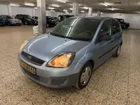 Gebraucht Ford Fiesta Ambiente 69 PS (50 kW) 2006 Blau Kleinwagen