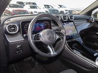 Gebraucht Mercedes GLC200 204 PS (150 kW) 2025 Metalliclack obsidianschwarz SUV