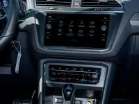 Gebraucht VW Tiguan R 320 PS (235 kW) 2024 Weiß SUV