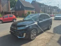 Gebraucht Suzuki Vitara Comfort 102 PS (75 kW) 2023 Schwarz SUV