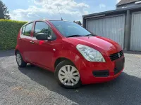 Gebraucht Suzuki Splash Basic 65 PS (47 kW) 2011 Rot Kleinwagen