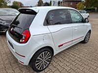 Gebraucht Renault Twingo Techno 60 kW (82 PS) 2022 Quartz white Kleinwagen