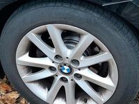 Gebraucht BMW 116 122 PS (89 kW) 2009 Schwarz Kleinwagen