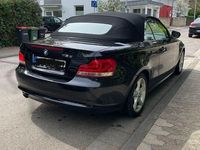 Gebraucht BMW 118 143 PS (105 kW) 2014 Schwarz Kleinwagen