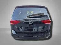Neu VW Touran Edition 150 PS (110 kW) 2026 Grenadillschwarz metallic Van / Kleinbus