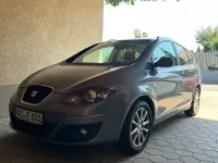 Gebraucht Seat Altea Style 160 PS (117 kW) 2012 Silber Van / Kleinbus