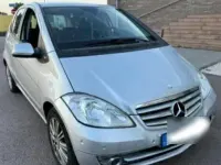Gebraucht Mercedes A180 2010 Silber Kleinwagen