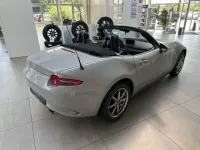 Neu Mazda MX5 Exclusive-Line 132 PS (97 kW) 2026 Aero gray m Cabrio