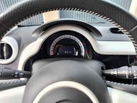 Second-hand Renault Twingo 90 CP (66 kW) 2018 Gri Hatchback