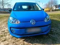 Używany VW up! Cup 60 KM (44 kW) 2014 Niebieski Hatchback