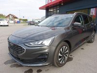 Gebraucht Ford Focus Titanium 125 PS (91 kW) 2022 Grau Limousine