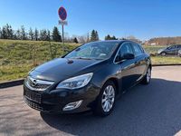 Gebraucht Opel Astra Innovation 125 PS (91 kW) 2012 Schwarz Limousine