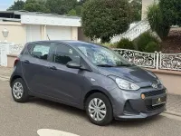 Gebraucht Hyundai i10 67 PS (49 kW) 2018 Grau Kleinwagen