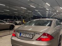 Gebraucht Mercedes CLS350 272 PS (200 kW) 2004 Silber Coupé