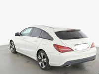 Gebraucht Mercedes CLA220 177 PS (130 kW) 2018 Weiß Limousine