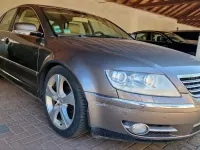 Gebraucht VW Phaeton 239 PS (175 kW) 2010 Beige Limousine