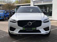 gebraucht Volvo XC60 B5 AWD R Design *ACC*HeadUp*Standh*Glasdach