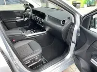 Gebraucht Mercedes B220 190 PS (139 kW) 2024 Silber Kleinwagen