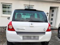 Gebraucht Renault Clio II Campus 58 PS (42 kW) 2008 Weiß Kleinwagen