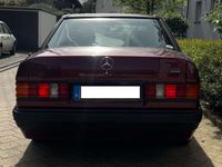 gebraucht Mercedes 190 1901.8 Avantgarde rosso