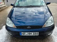 Gebraucht Ford Focus Trend 116 PS (85 kW) 2002 Blau Limousine