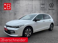 Gebraucht VW Golf VIII Pro 150 PS (110 kW) 2025 Oryxweiß perlmutteffekt Limousine