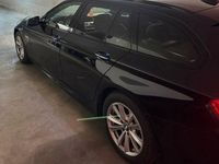 Gebraucht BMW 530 Performance 258 PS (189 kW) 2014 Schwarz Kombi