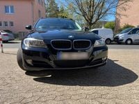 Usata BMW 318 143 CV (105 kW) 2011 Nero Station wagon